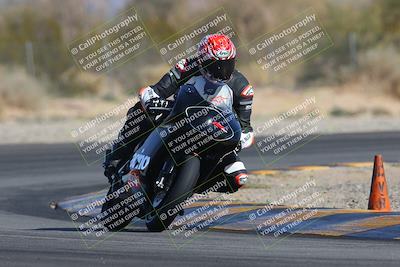 media/Feb-04-2023-SoCal Trackdays (Sat) [[8a776bf2c3]]/Turn 2 (1140am)/